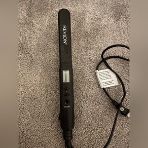 Revlon 1" Extra Long Ceramic Flat Iron